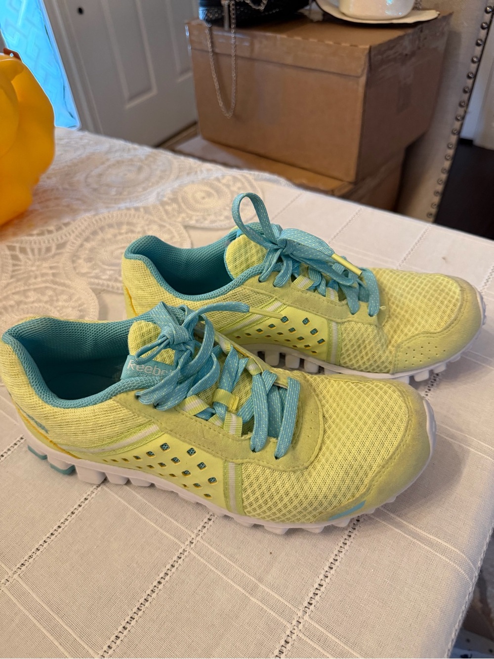 Reebok Realflex Athletic running Sneakers